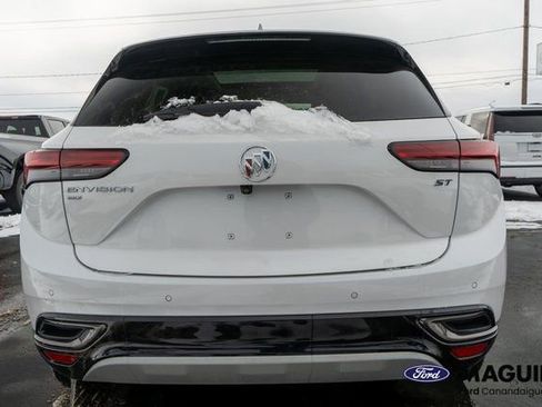 Used 2023 Buick Envision Essence w/ Sport Touring Package AWD/4WD image 7
