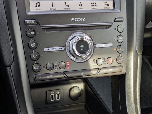 Used 2019 Ford Fusion Titanium image 25