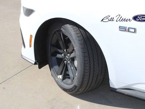 New 2026 Ford Mustang GT image 5