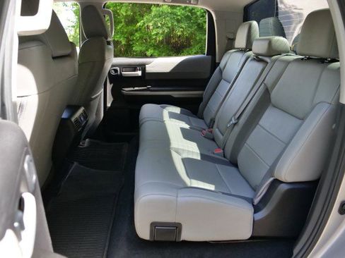 Used 2020 Toyota Tundra Limited w/ Limited Premium Package AWD/4WD image 29