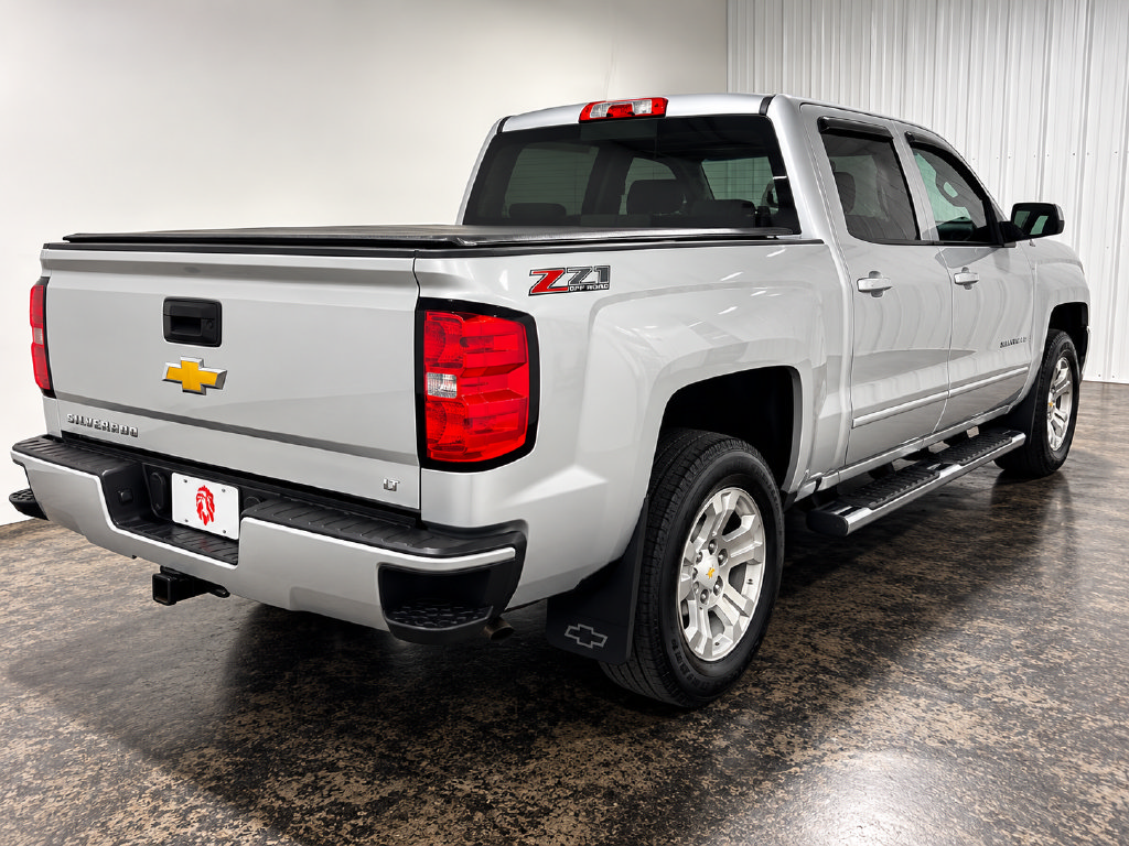 Used 2017 Chevrolet Silverado 1500 LT w/ All Star Edition AWD/4WD image 3