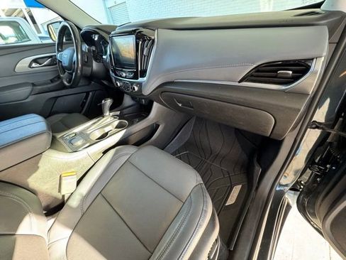 Used 2019 Chevrolet Traverse Premier w/ Driver Confidence II Package image 17