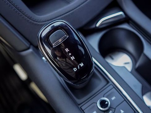 New 2026 Cadillac XT5 Sportv w/ LPO, Onyx Lite Package image 14