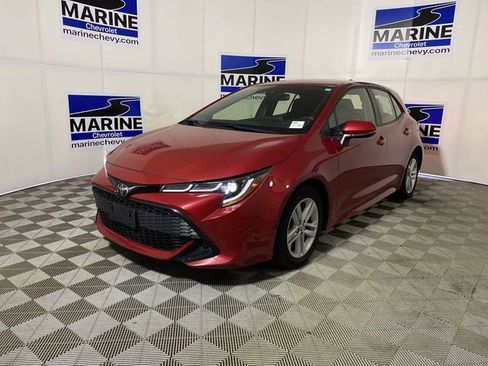 Used 2021 Toyota Corolla SE w/ SE Preferred Package image 14