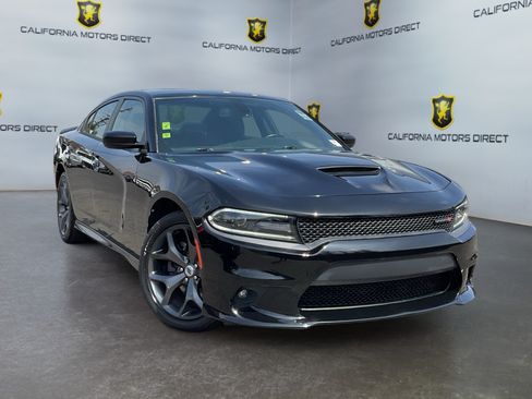 Used 2019 Dodge Charger GT w/ Cold Weather Package RWD image 3