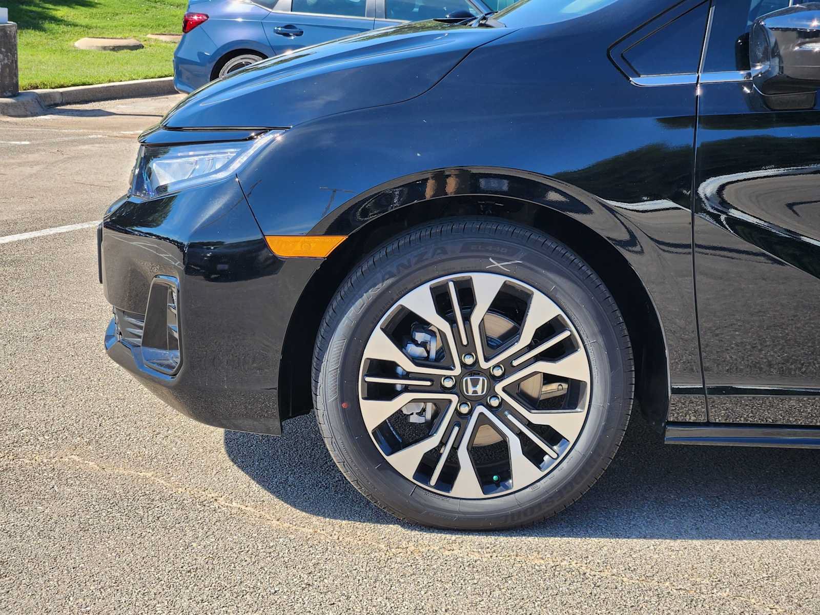 New 2026 Honda Odyssey Elite image 6
