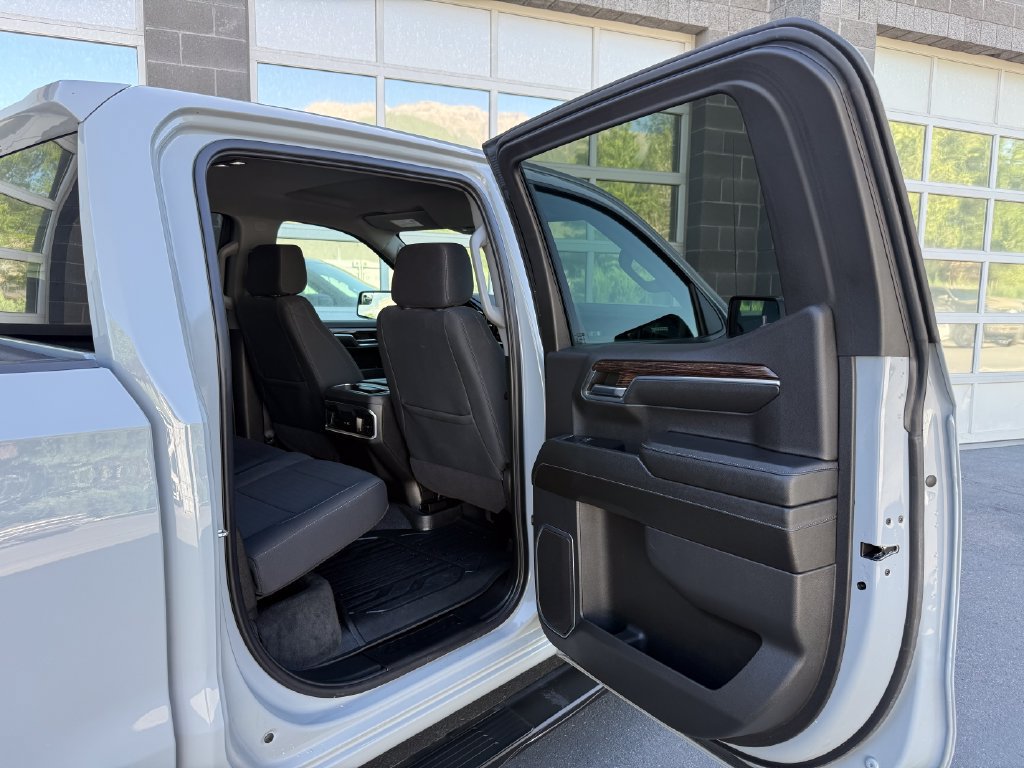 Used 2024 GMC Sierra 1500 Elevation w/ Preferred Package AWD/4WD image 38