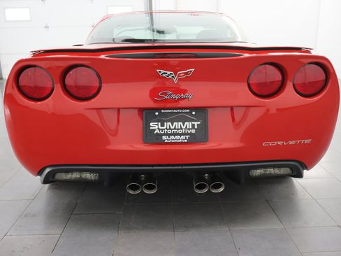 Used 2007 Chevrolet Corvette Coupe w/ Preferred Equipment Group RWD image 20