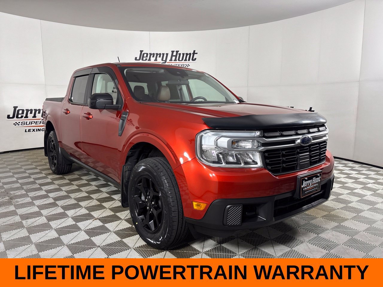 Used 2024 Ford Maverick Lariat w/ FX4 Off-Road Package AWD/4WD image 4