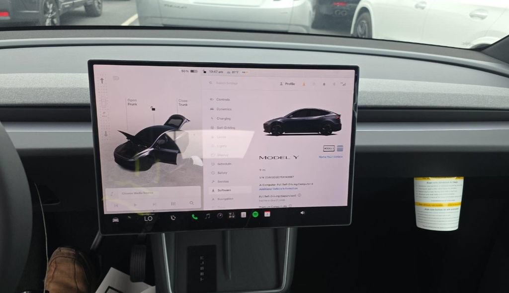 Used 2026 Tesla Model Y 2WD image 7