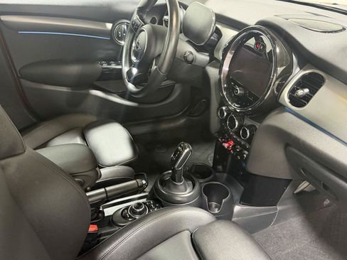 Used 2024 MINI Cooper S FWD image 7
