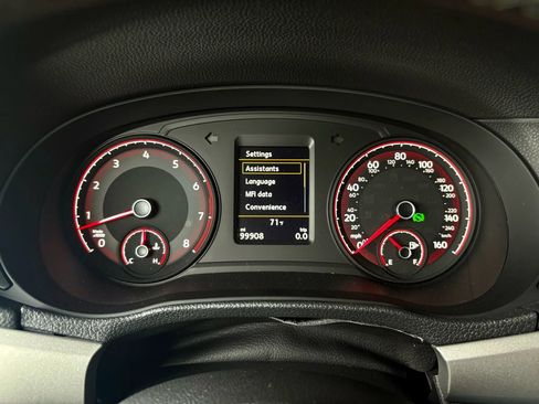 Used 2021 Volkswagen Passat 2.0T SE image 32