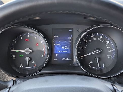 Used 2018 Toyota C-HR XLE image 35