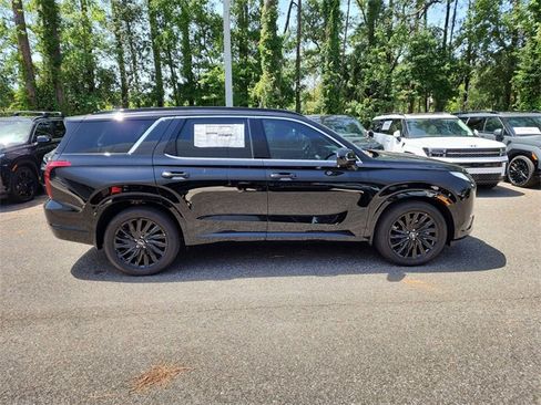 New 2025 Hyundai Palisade Calligraphy image 2
