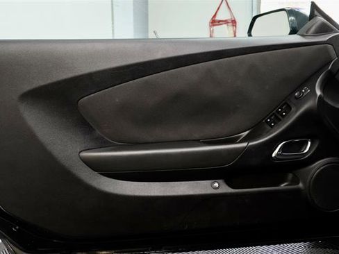 Used 2011 Chevrolet Camaro LT RWD image 20