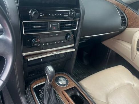 Used 2021 Nissan Armada SL w/ Captain's Chairs Package RWD image 7