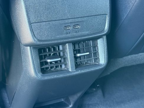 Used 2025 Chevrolet Equinox LT w/ Convenience Package II AWD/4WD image 24