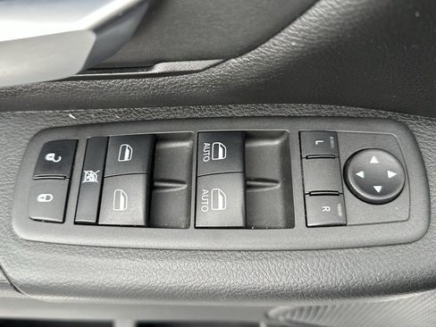 Used 2022 RAM 1500 Tradesman image 18