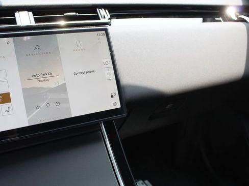 New 2026 Land Rover Range Rover Velar S AWD/4WD image 12