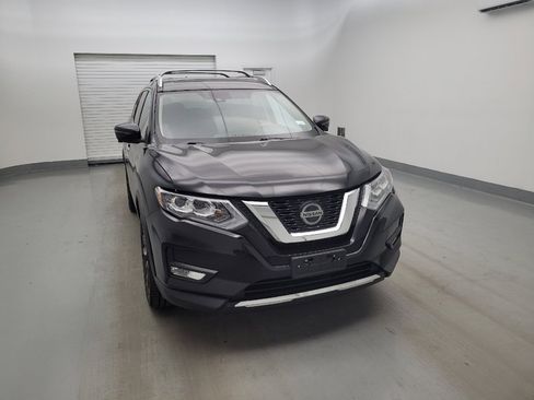Used 2018 Nissan Rogue SL w/ Premium Package AWD/4WD image 14
