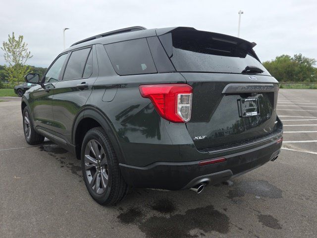 Certified 2024 Ford Explorer XLT w/ Equipment Group 202A AWD/4WD image 14