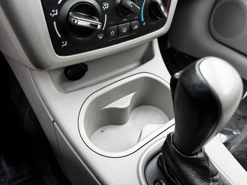 Used 2010 Chevrolet Cobalt LT w/ Preferred Equipment Group image 9