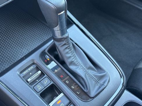 Used 2024 Honda CR-V LX image 17