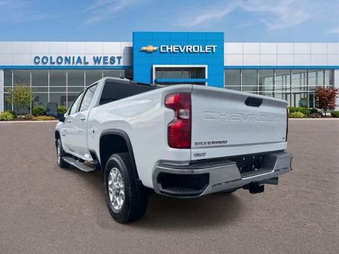 Used 2025 Chevrolet Silverado 2500 LT AWD/4WD image 7