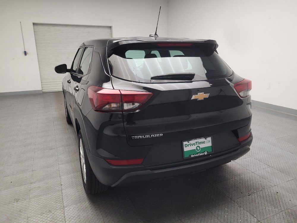 Used 2023 Chevrolet TrailBlazer LS FWD image 6
