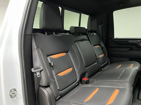 Used 2024 GMC Sierra 2500 AT4 w/ AT4 Preferred Package AWD/4WD image 54