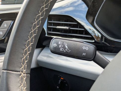 Used 2024 Volkswagen Taos S image 21