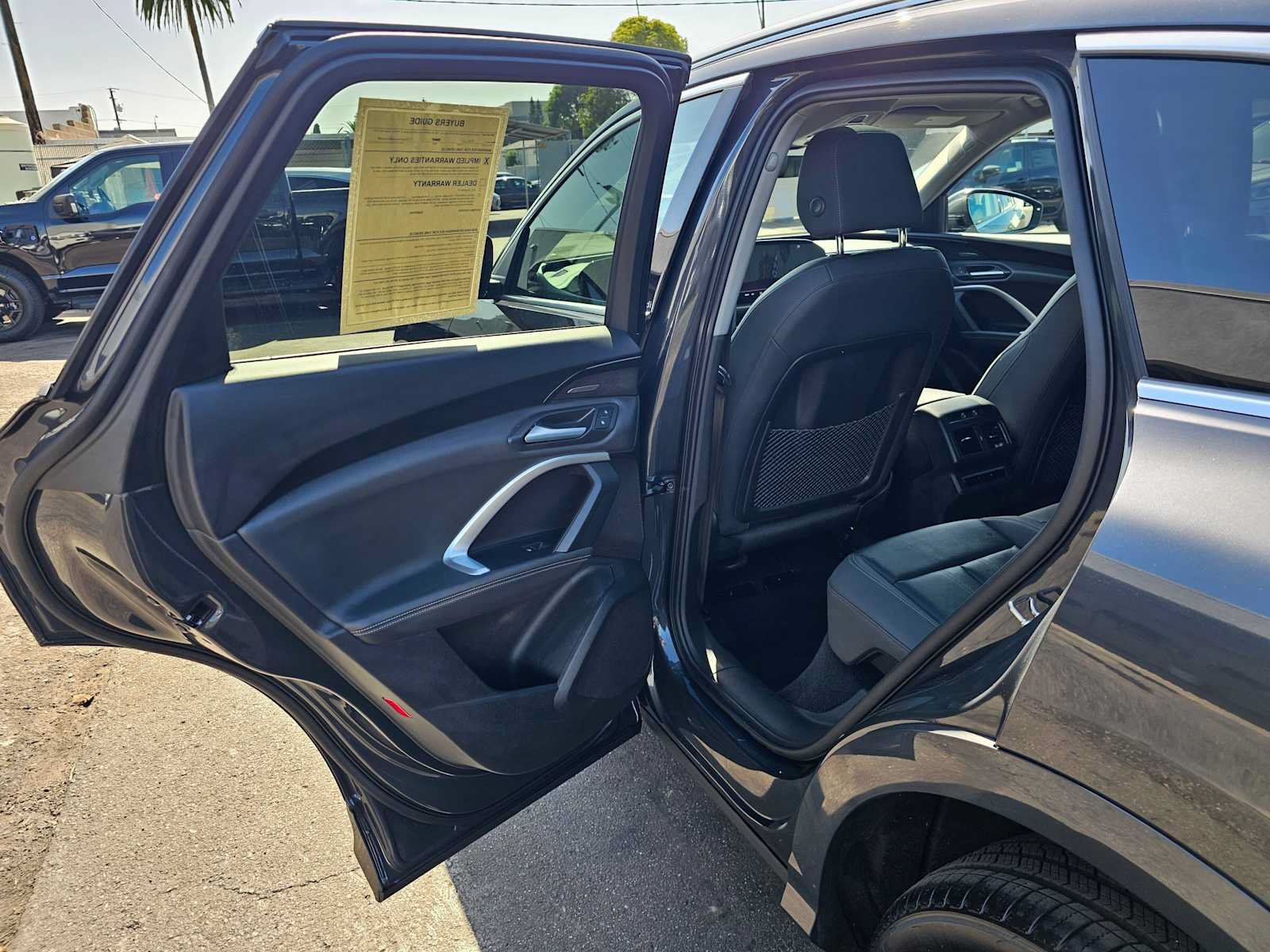 Used 2025 Audi Q5 Premium Plus w/ Premium Plus AWD/4WD image 15
