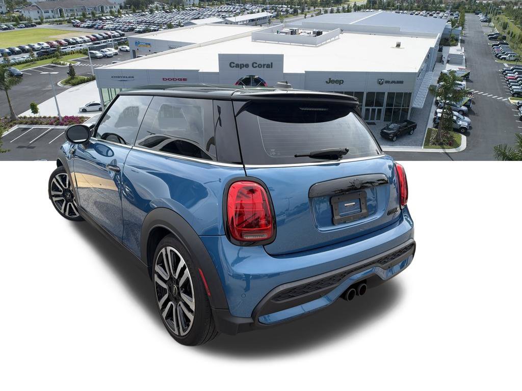 Used 2023 MINI Cooper S FWD image 4