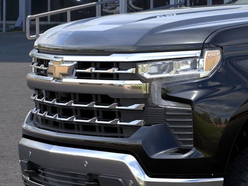 New 2025 Chevrolet Silverado 1500 LTZ w/ LTZ Convenience Package II image 13
