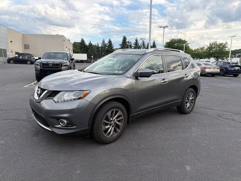 Used 2016 Nissan Rogue SL w/ SL Premium Package AWD/4WD image 3