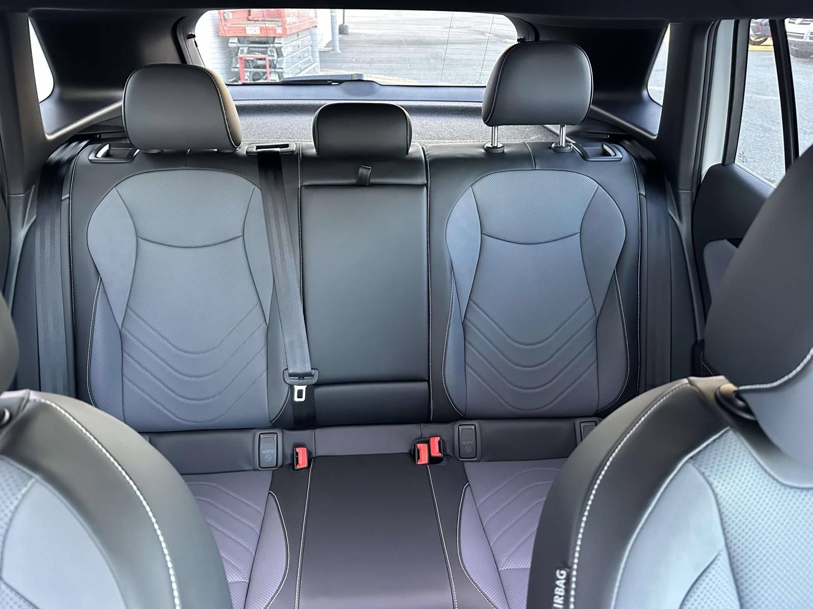 New 2026 Volkswagen Tiguan SE R-Line FWD image 14