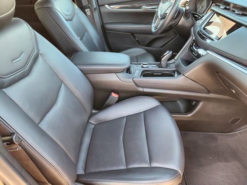 Certified 2023 Cadillac XT5 Premium Luxury w/ Technology Package image 14