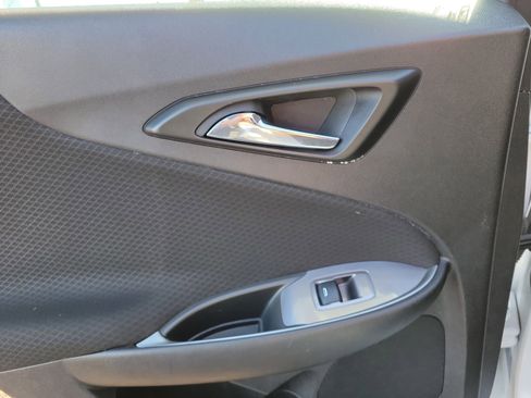 Used 2024 Chevrolet Malibu LT image 12