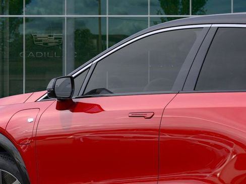 New 2026 Cadillac Optiq Luxury 2 AWD/4WD image 12