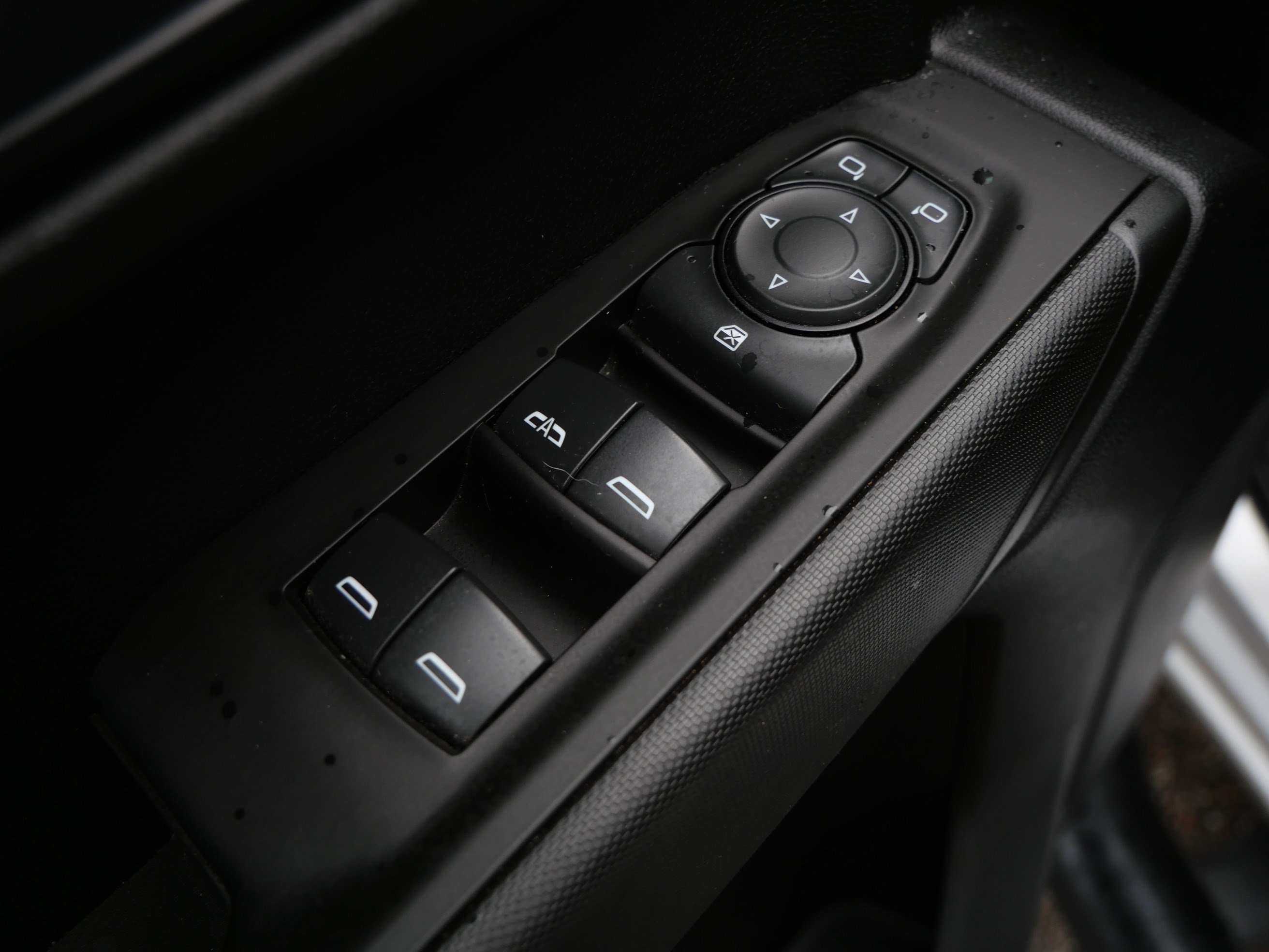 Certified 2021 Chevrolet Silverado 1500 Custom AWD/4WD image 24