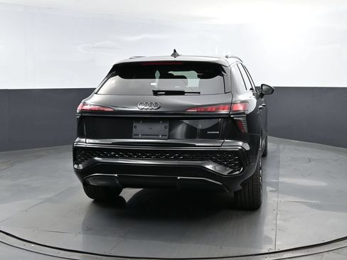 New 2026 Audi Q3 quattro 2.0T AWD/4WD image 26