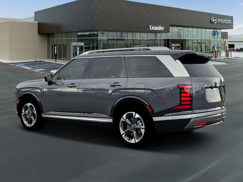 New 2026 Hyundai Palisade Limited FWD image 4