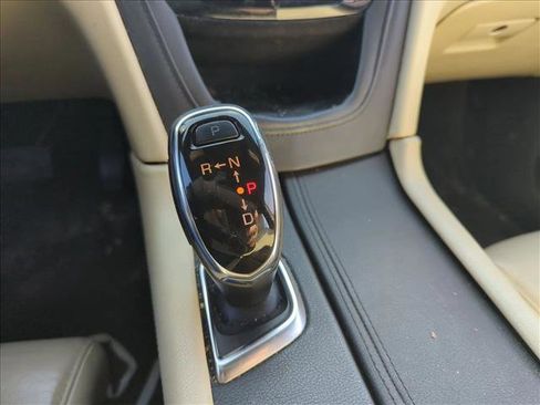 Used 2017 Cadillac XT5 Luxury image 9