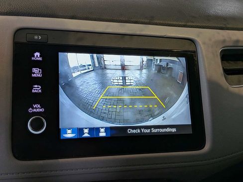 Used 2019 Honda HR-V EX-L image 28