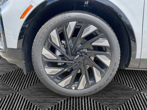 New 2026 Lincoln Nautilus Reserve w/ Jet Appearance Package AWD/4WD image 14
