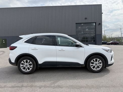 Used 2023 Ford Escape Active image 2