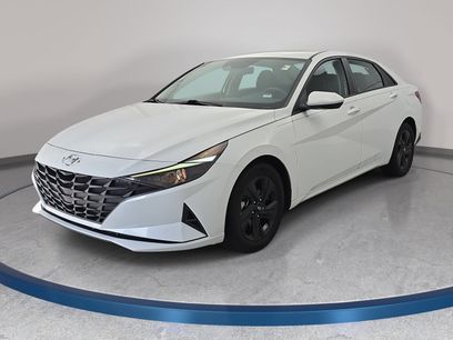 Used 2022 Hyundai Elantra SEL