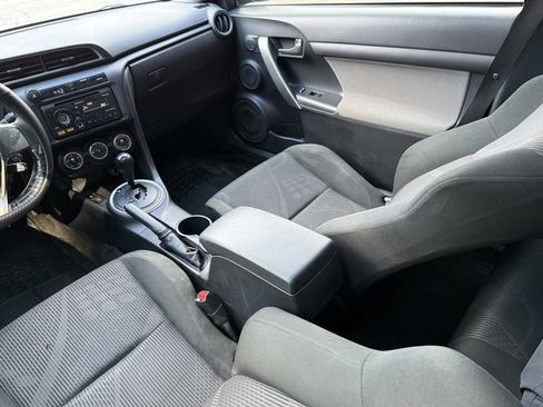 Used 2012 Scion tC FWD image 23