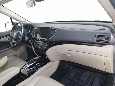 Used 2021 Honda Pilot Touring image 41