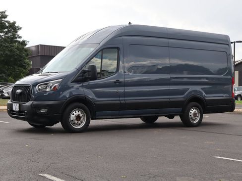 Used 2022 Ford Transit 250 148 High Roof Extended AWD w/ Parcel Delivery Package image 11